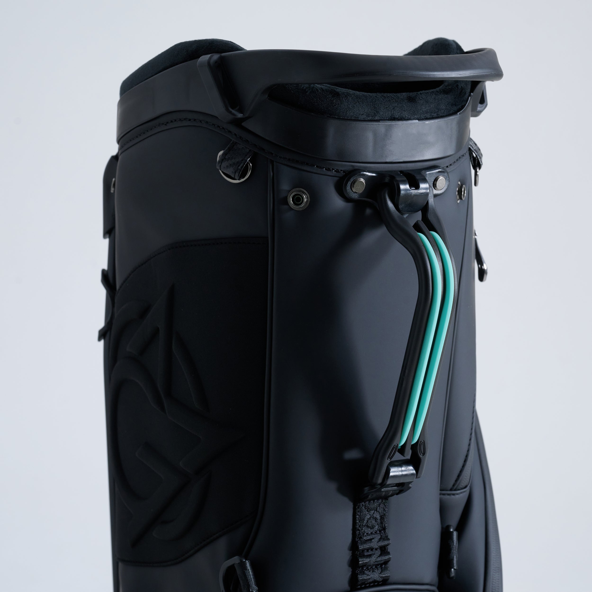 BLACK LAKE STAND BAG – OMNIX GOLF