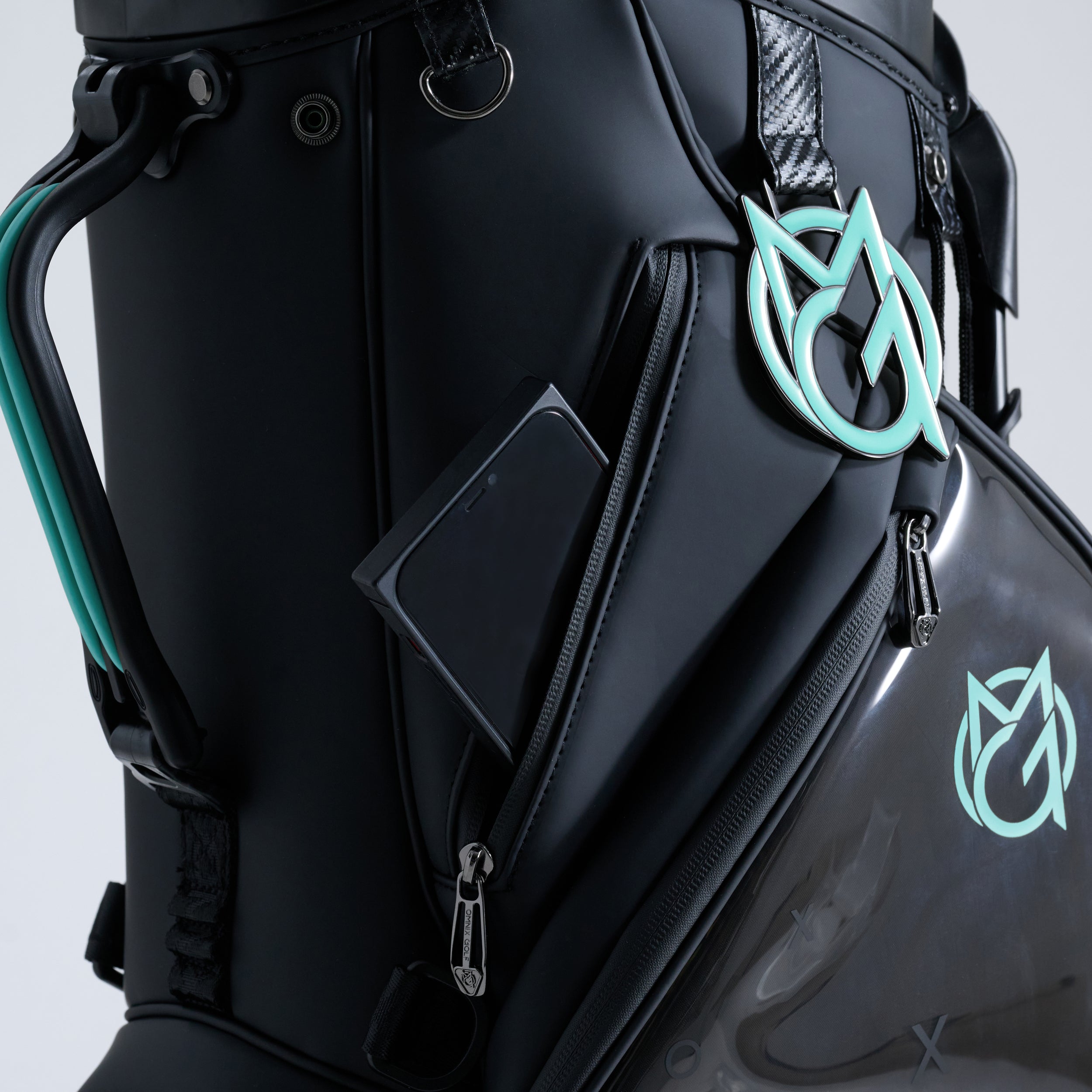 BLACK LAKE STAND BAG – OMNIX GOLF
